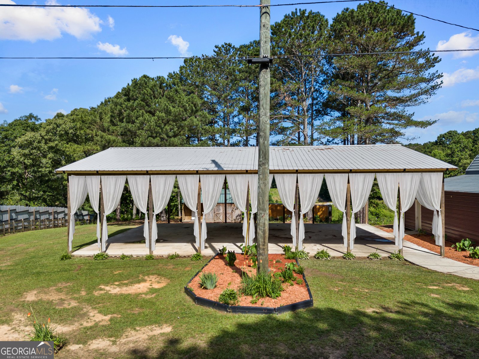 894 Lake Circle Road Buchanan - 10