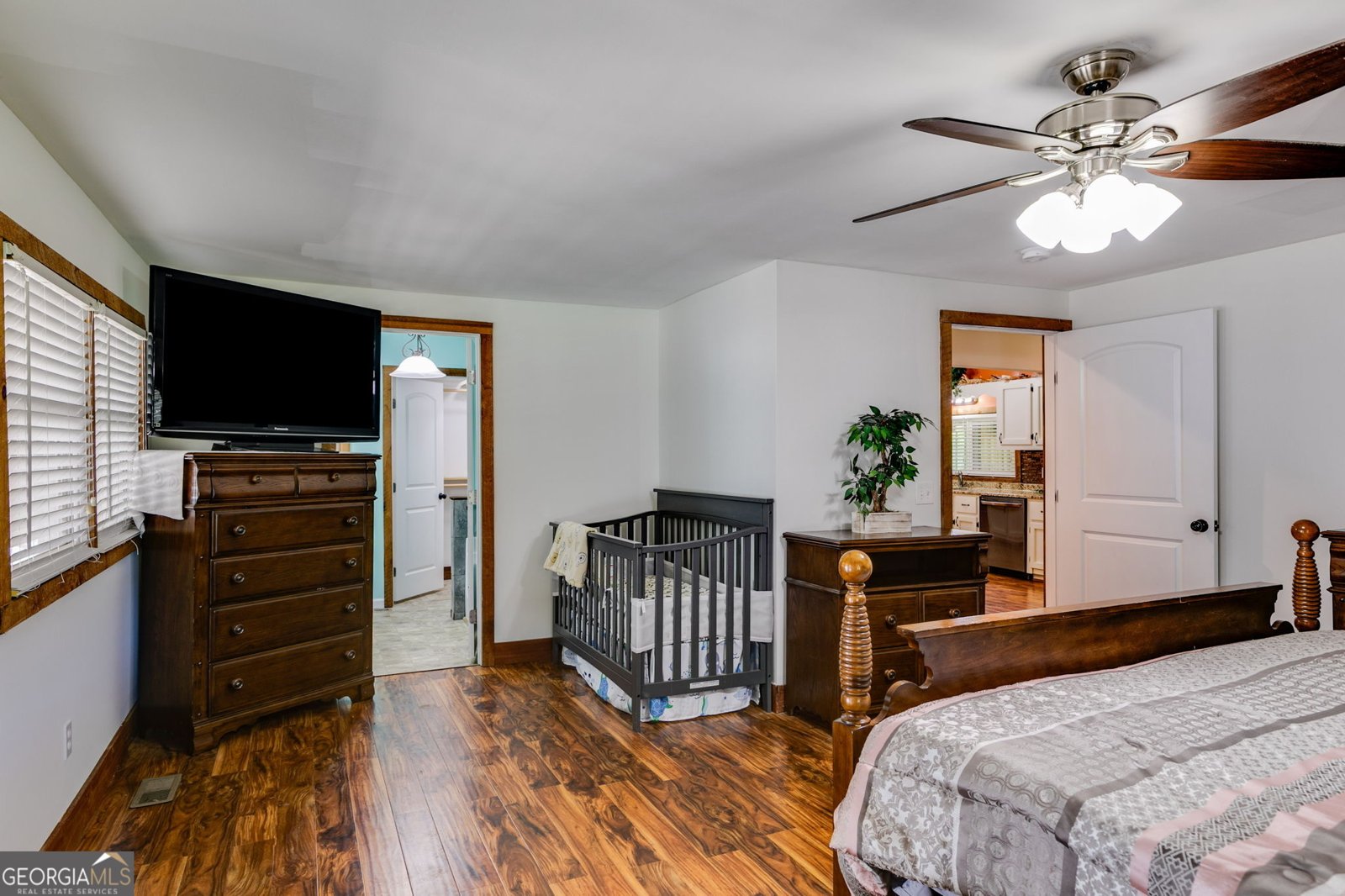 894 Lake Circle Road Buchanan - 31