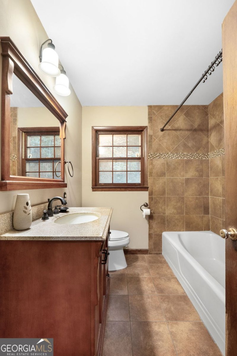 592 Hunnicutt Road Mableton - 20