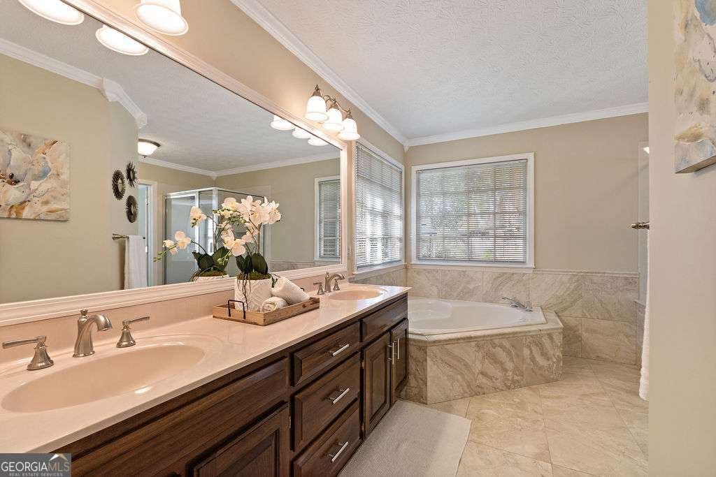 427 Picketts Lake Drive Acworth - 4