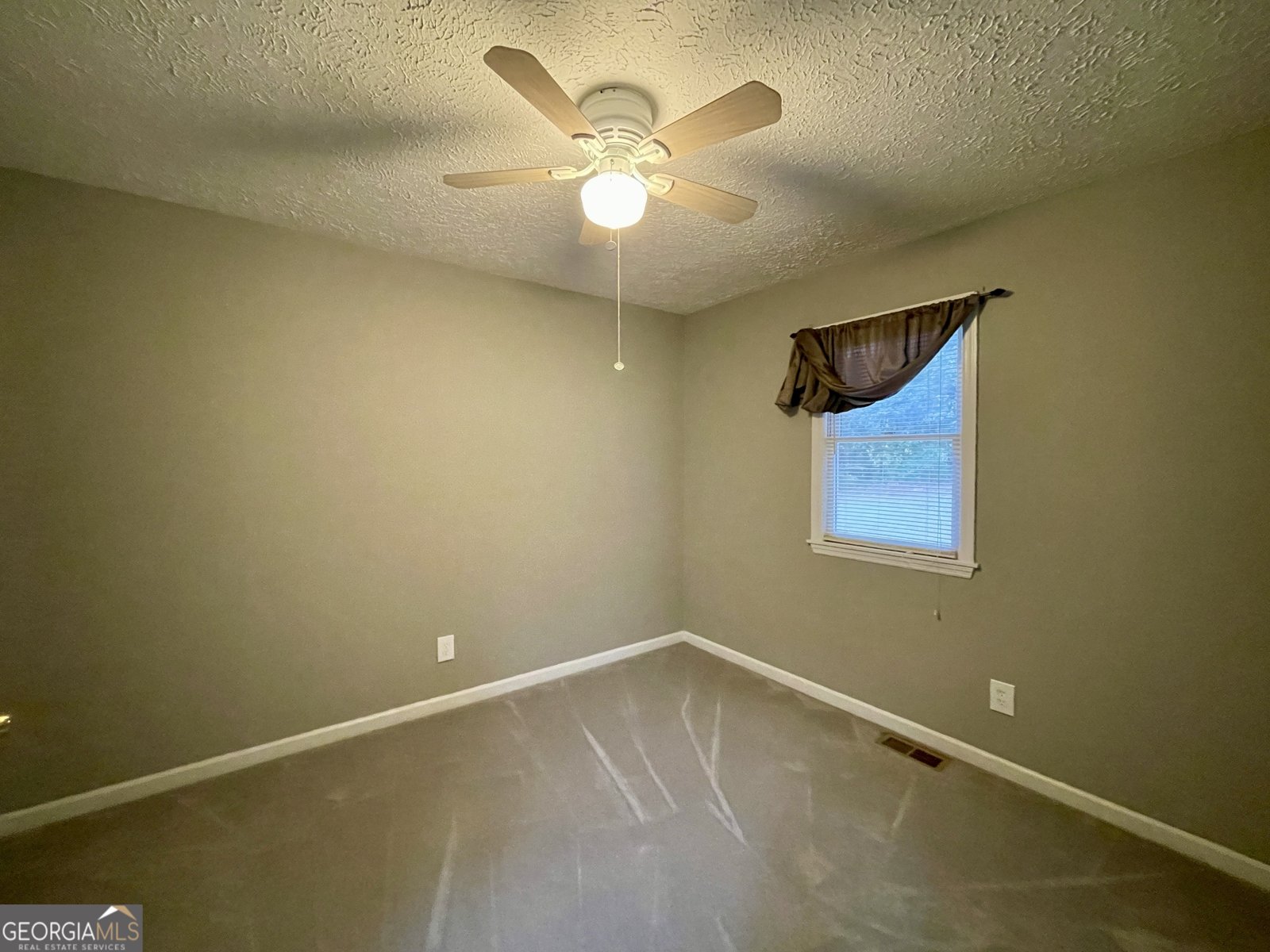 301 Winchester Drive Eatonton - 17