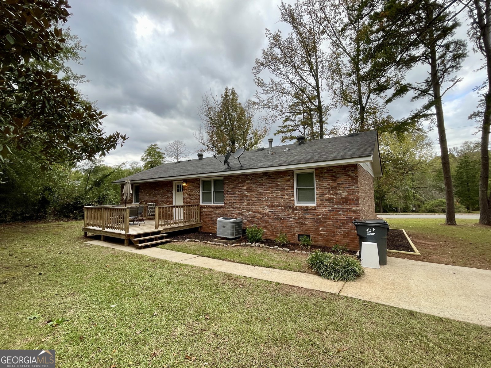 301 Winchester Drive Eatonton - 19