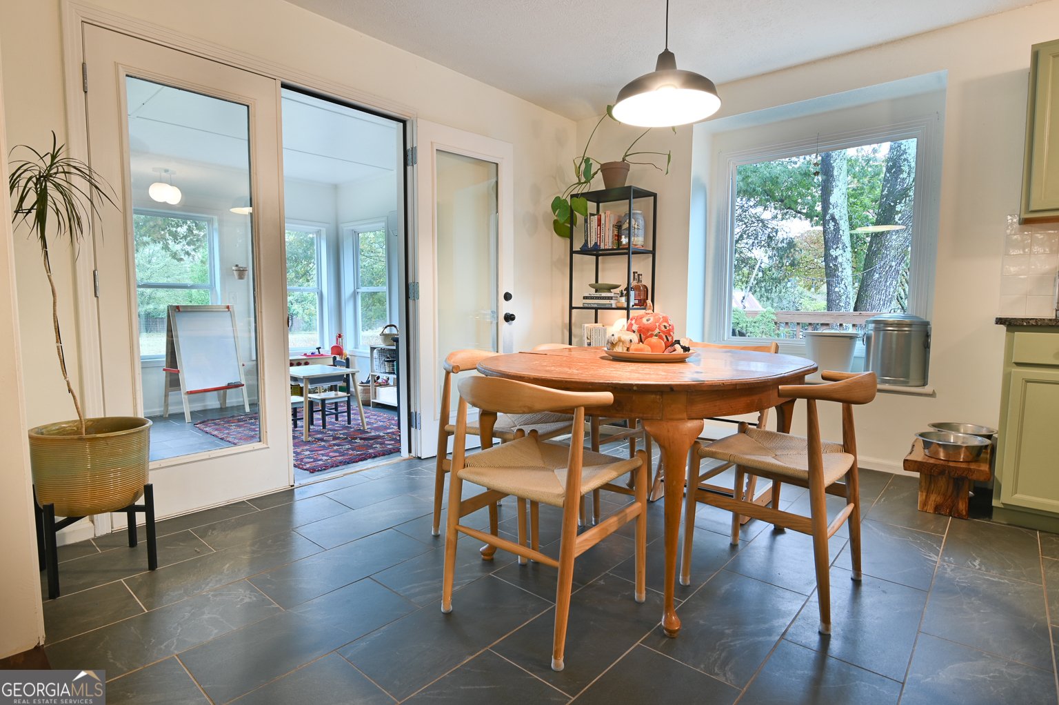 14 Chris Drive Oxford - 9