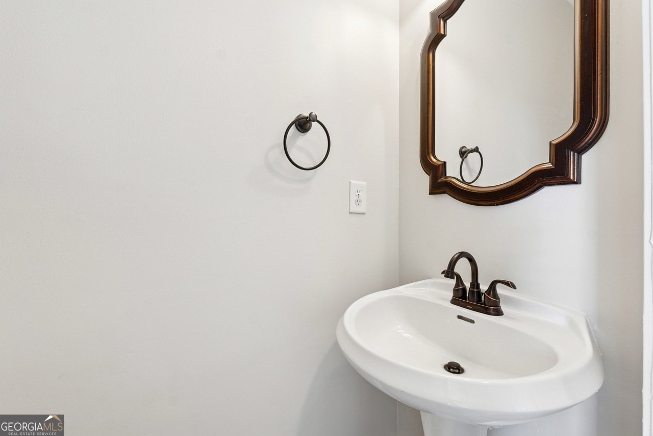 3305 McEver Woods Circle Acworth - 24