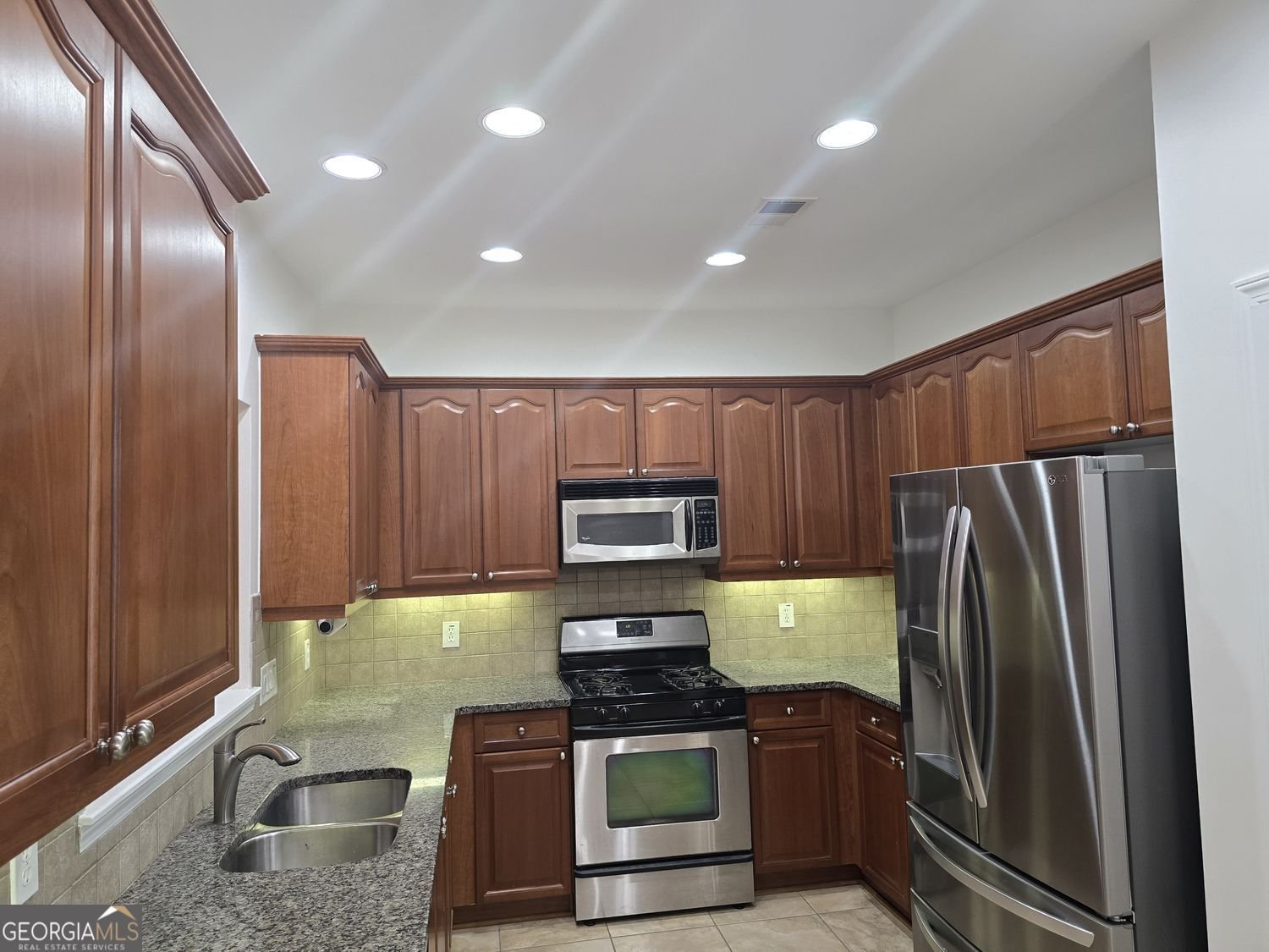 3237 Abbott Drive Powder Springs - 36