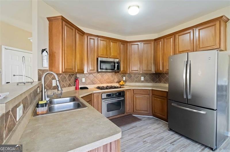 2387 SHADY MAPLE Loganville - 13