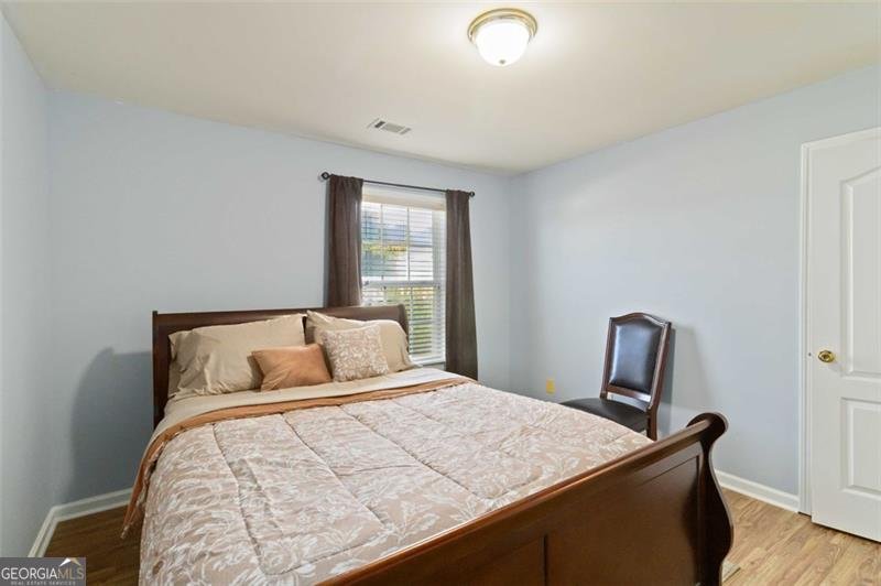 2387 SHADY MAPLE Loganville - 17