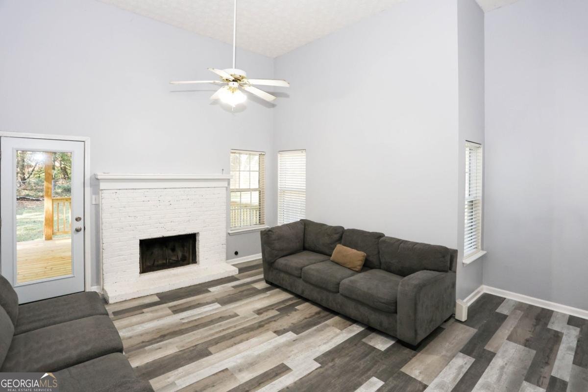 132 POPLAR Way Winder - 15