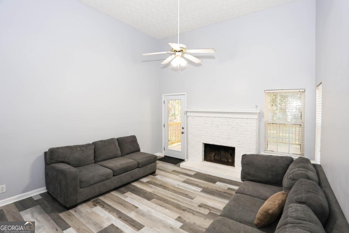 132 POPLAR Way Winder - 16