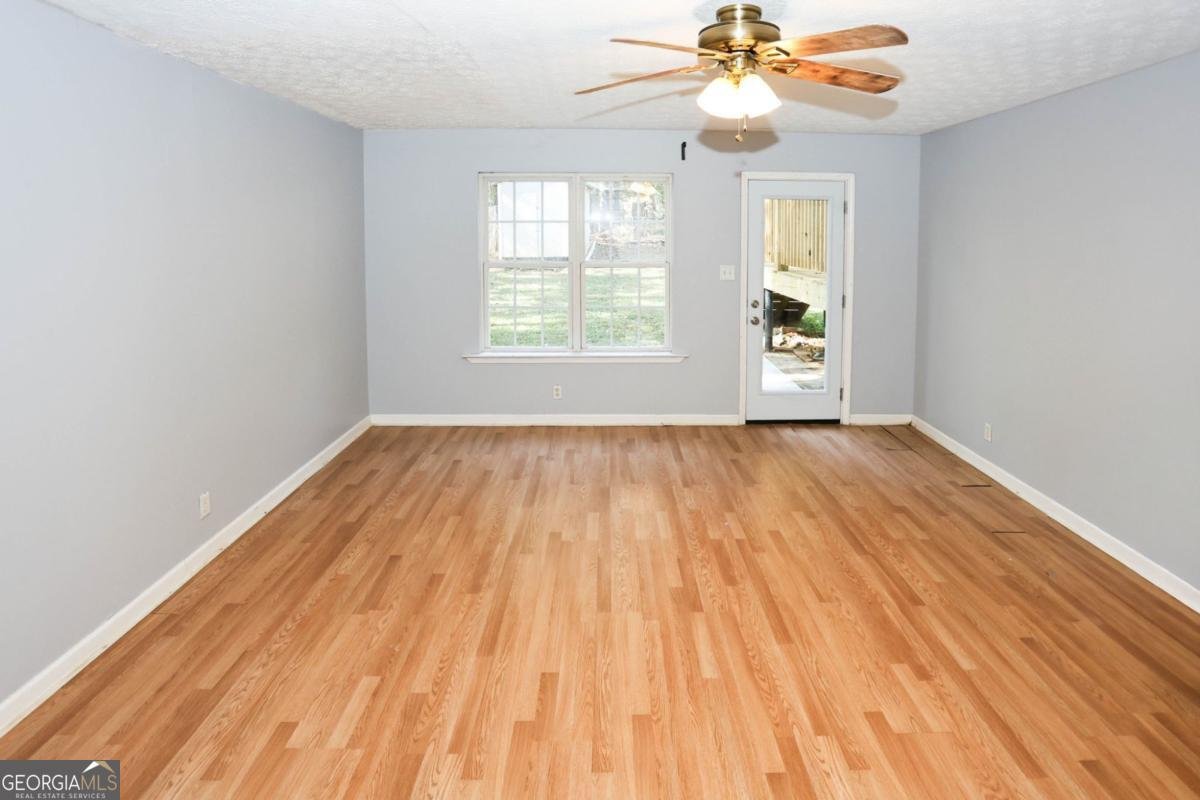 132 POPLAR Way Winder - 39