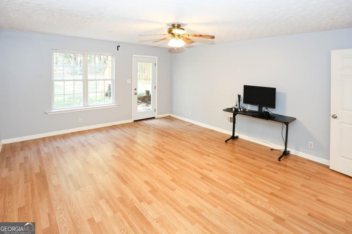 132 POPLAR Way Winder - 43