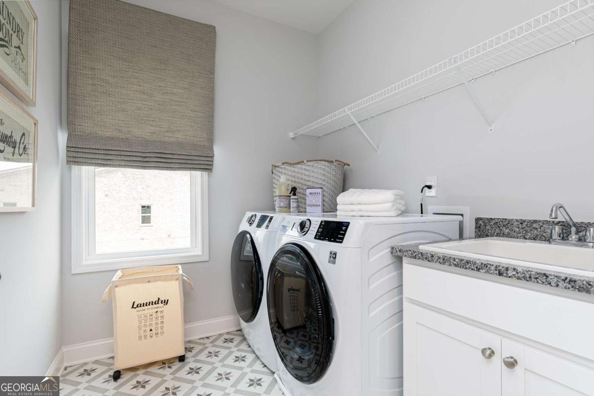 860 Leraes Way Loganville - 29