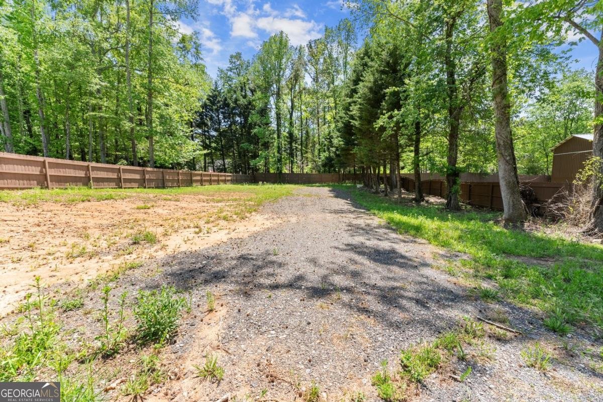 5855 Willis Lane Cumming - 34