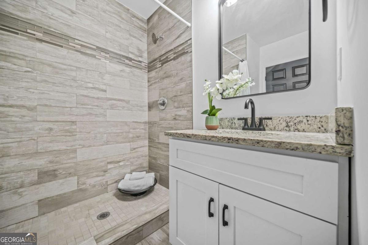 1092 Donnelly Avenue Atlanta - 16