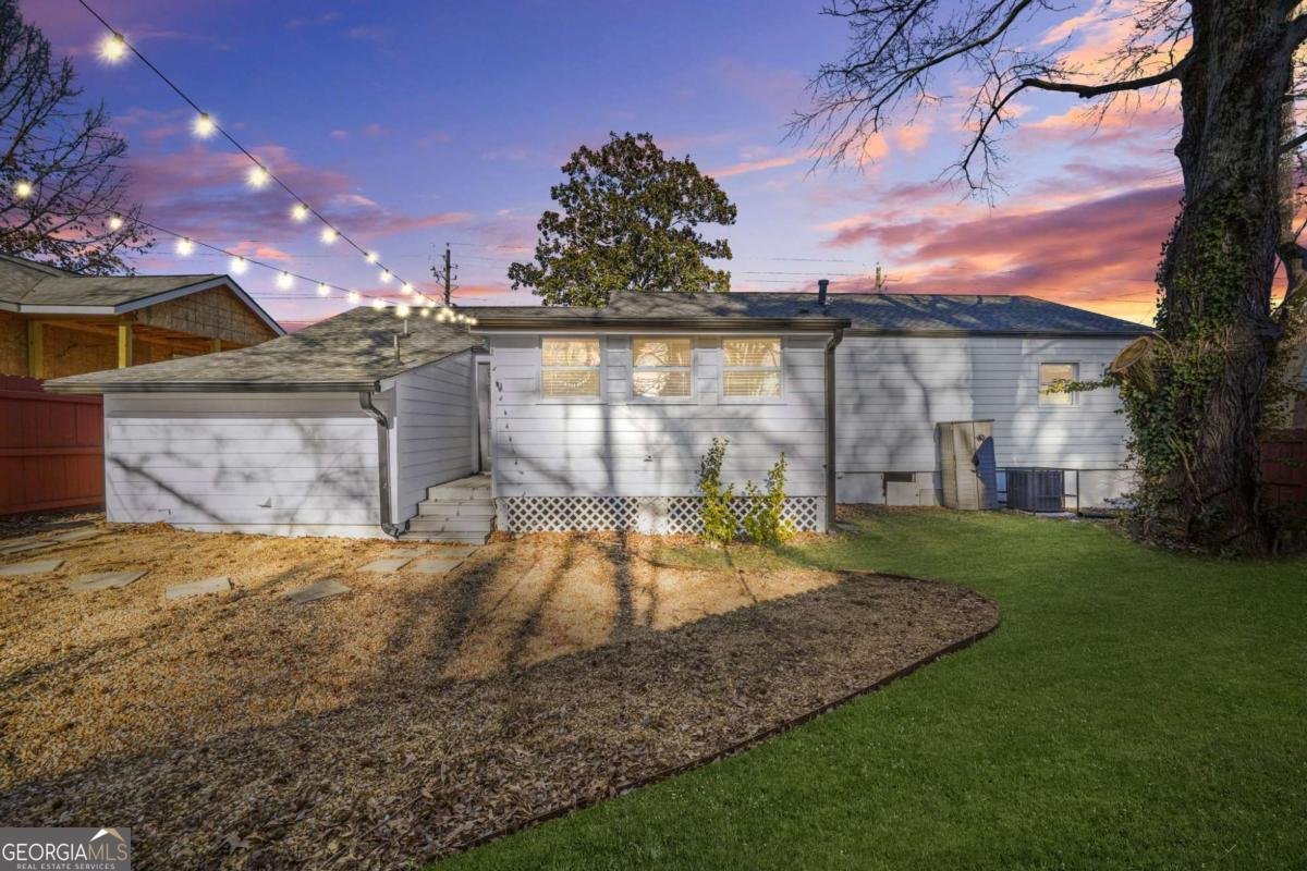 1092 Donnelly Avenue Atlanta - 29