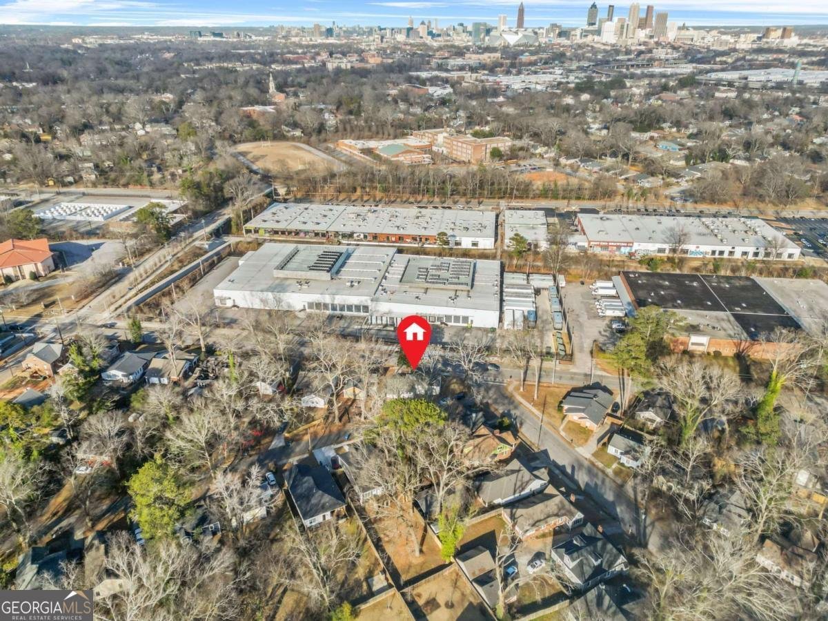 1092 Donnelly Avenue Atlanta - 35