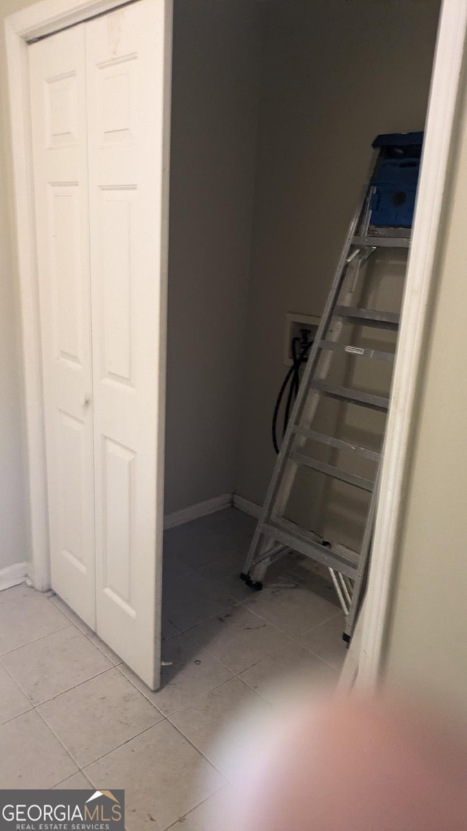 1009 Autumn Crest Court Stone Mountain - 15