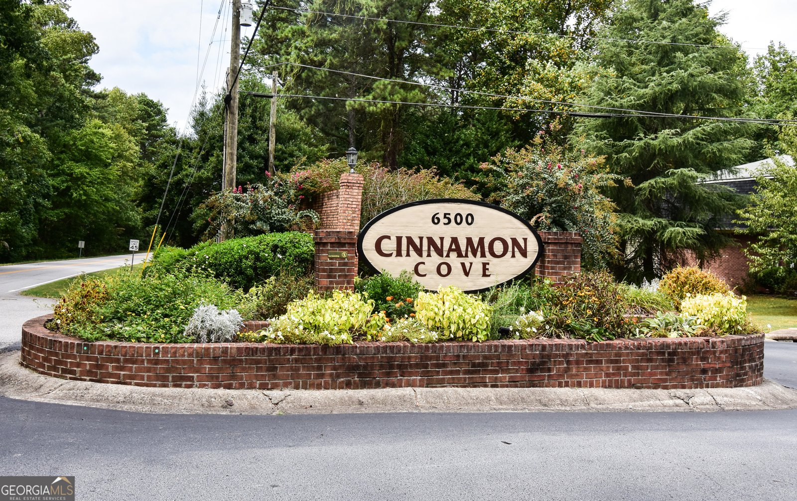 6500 Gaines Ferry Rd Flowery Branch - 28