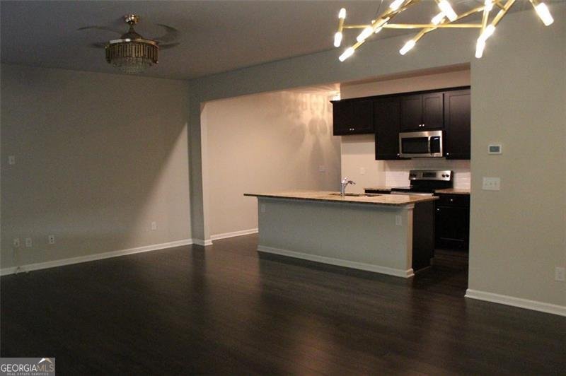 382 MULBERRY Row Atlanta - 2