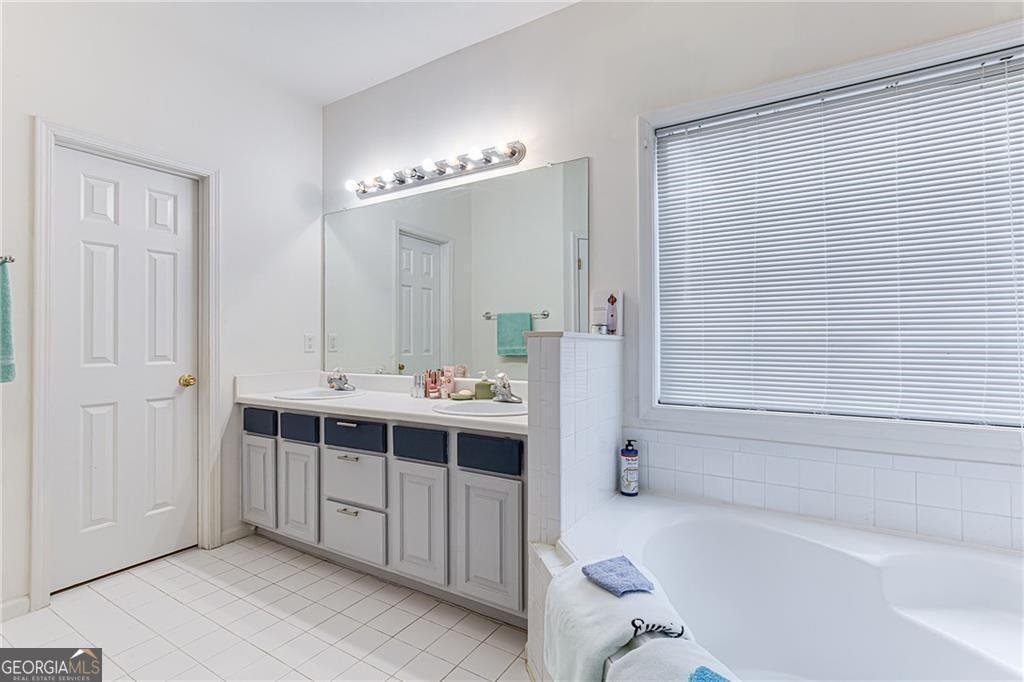 3912 MAPLE TREE Court Loganville - 13