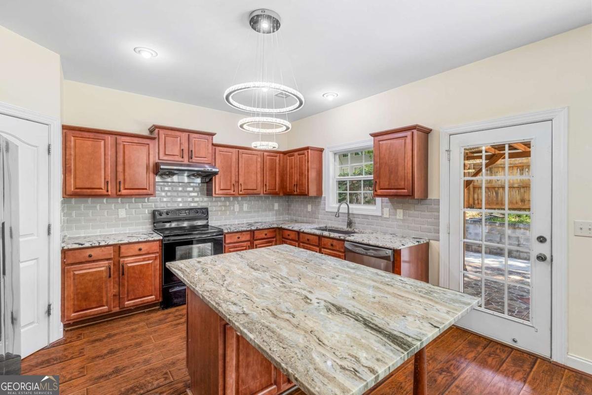 5711 Apple Grove Road Buford - 9