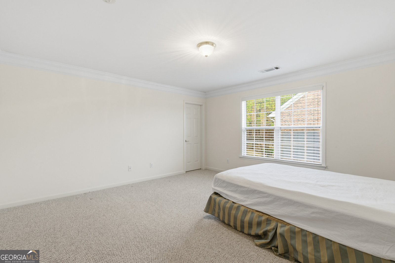 6588 NORCLIFFE Drive Stone Mountain - 10