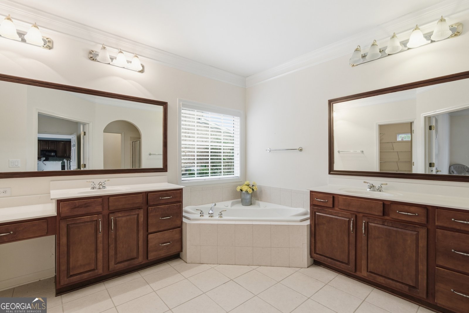 6588 NORCLIFFE Drive Stone Mountain - 18