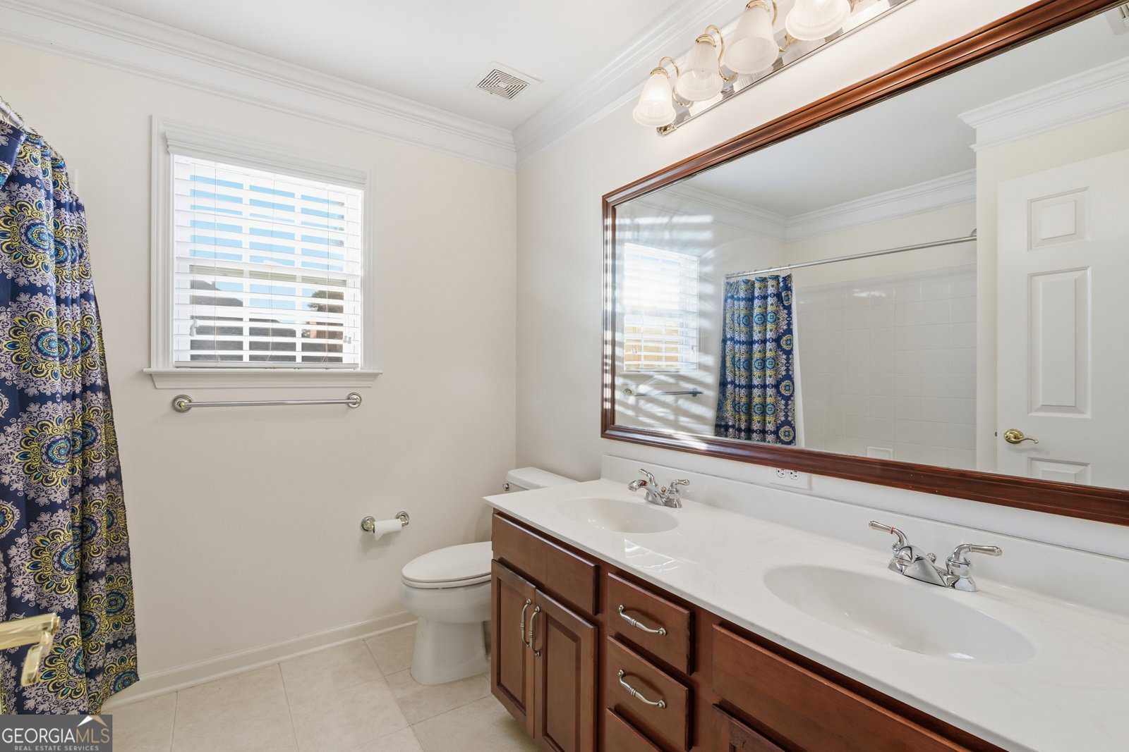 6588 NORCLIFFE Drive Stone Mountain - 4