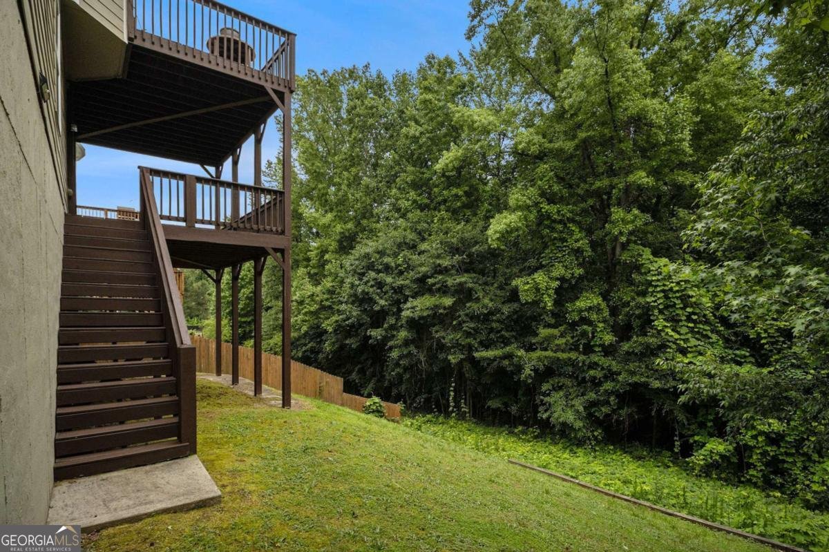 5925 Crescent Landing Drive Cumming - 31