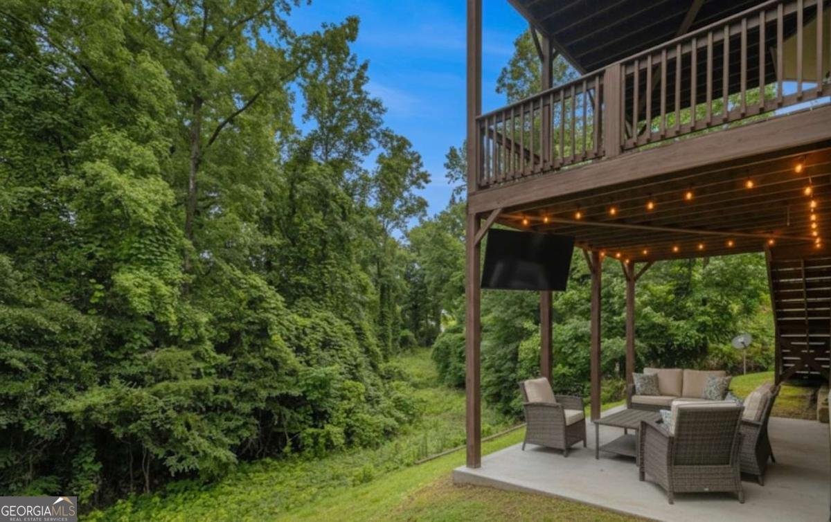 5925 Crescent Landing Drive Cumming - 32