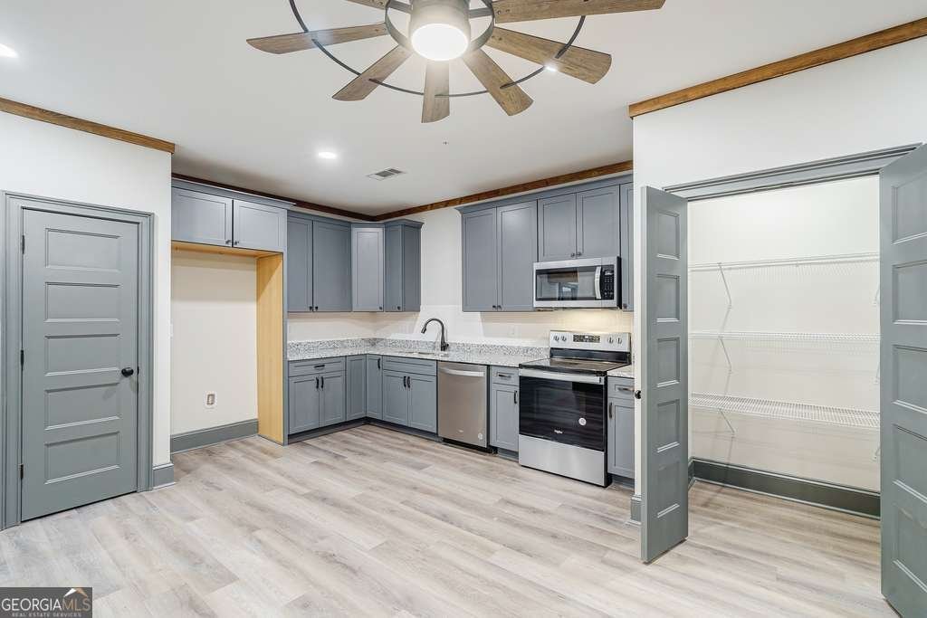 34 Depot Street Hartwell - 1