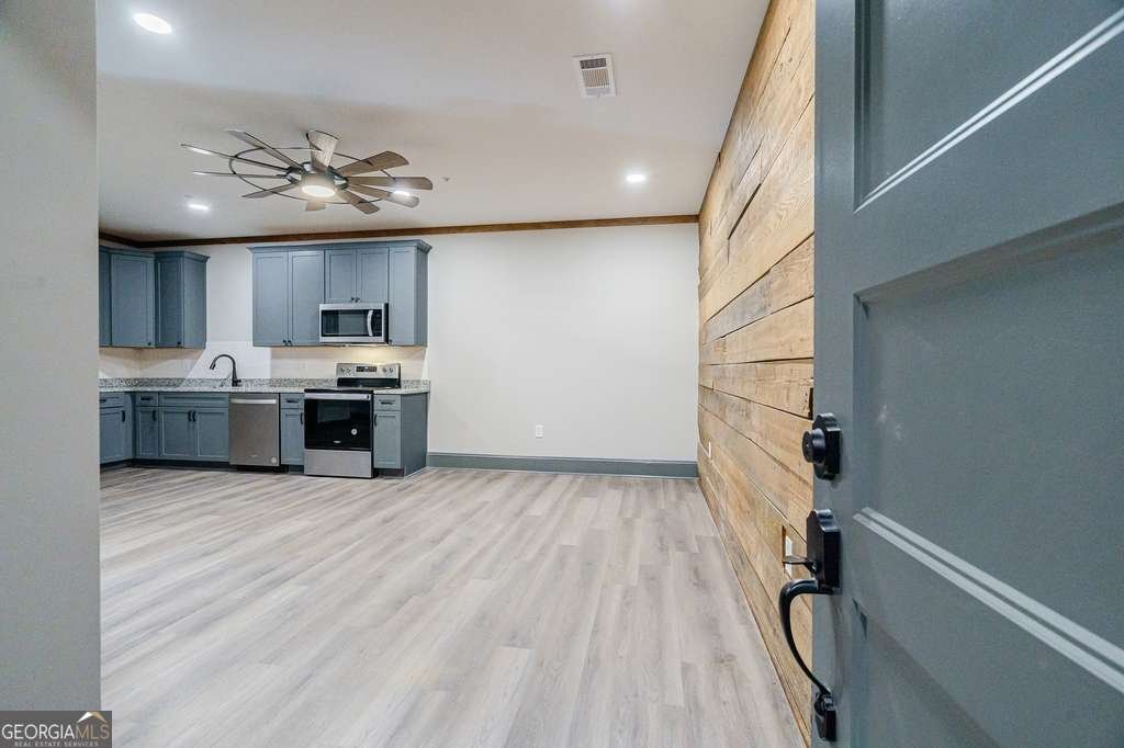 34 Depot Street Hartwell - 4