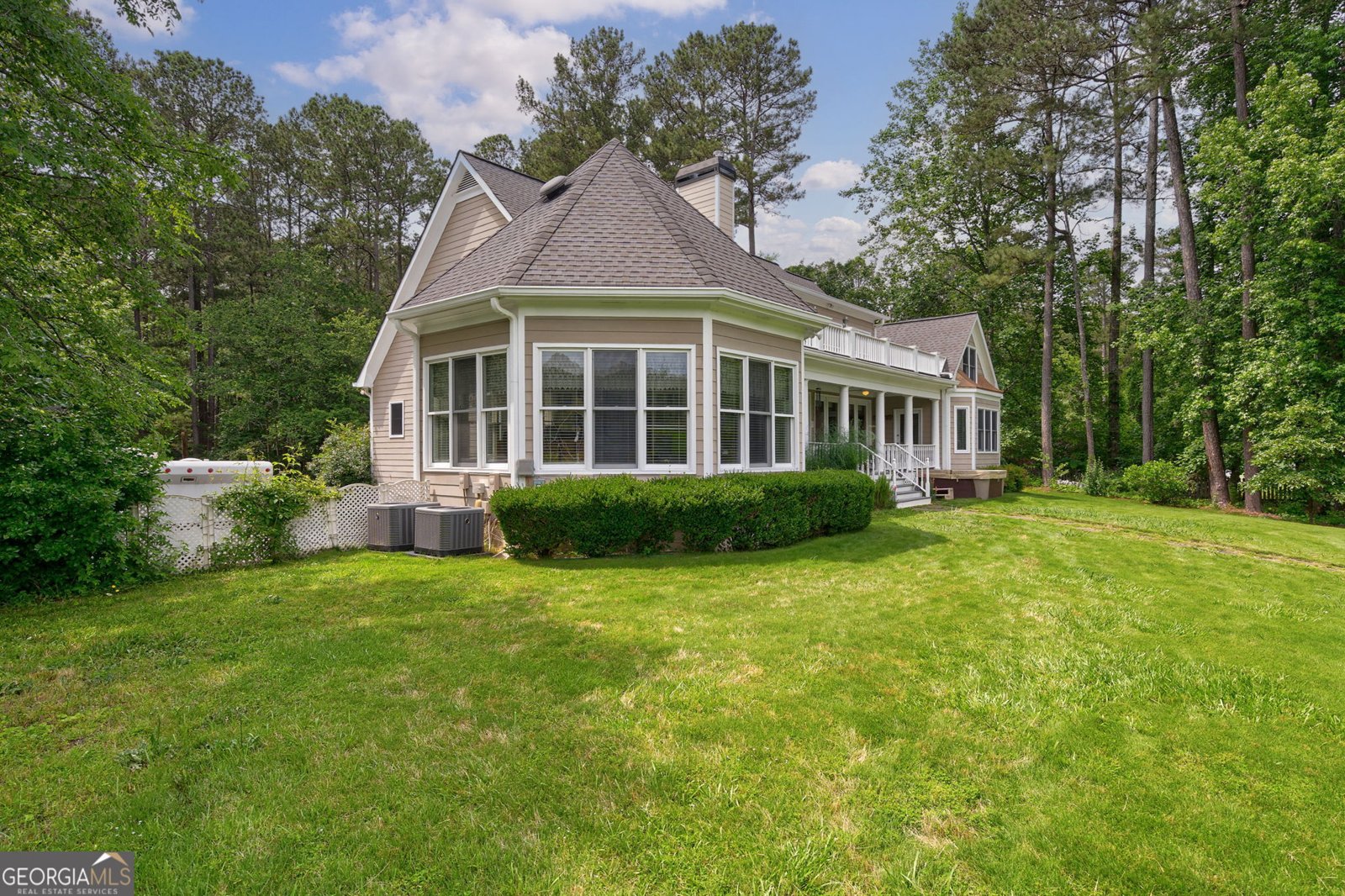 625 West Lake Drive Oxford - 32