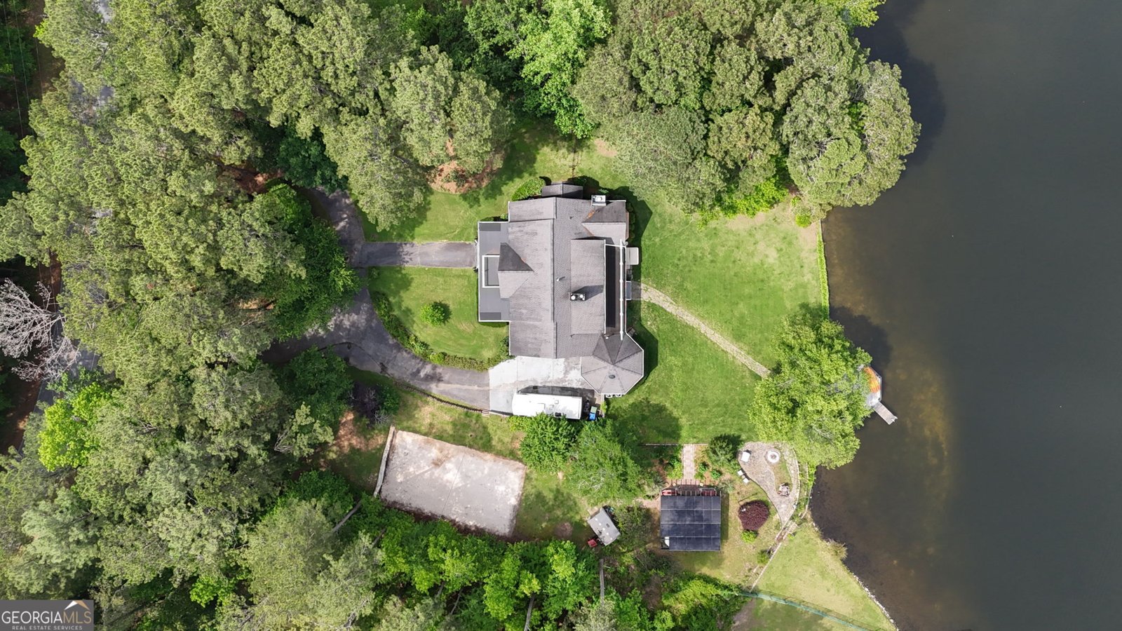 625 West Lake Drive Oxford - 47