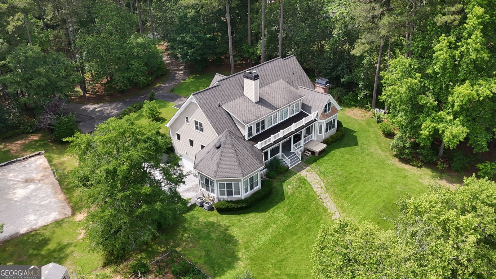 625 West Lake Drive Oxford - 50