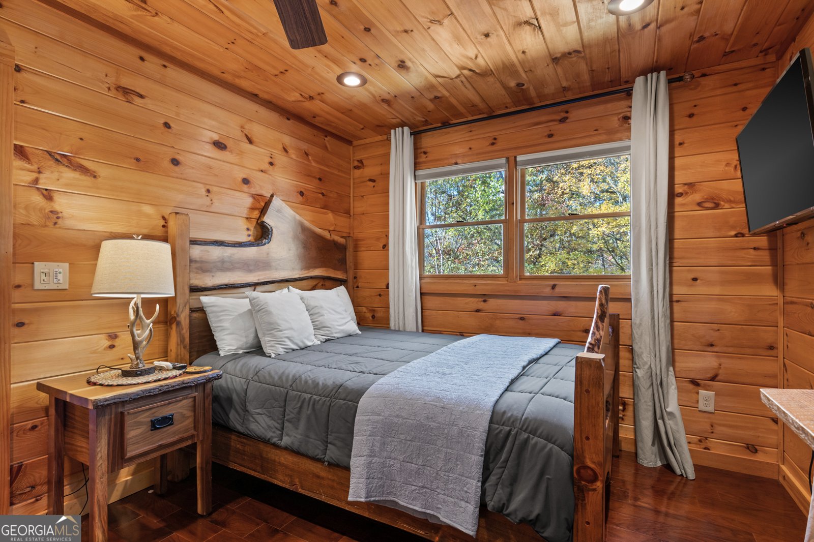 653 The Woods Road Mineral Bluff - 13