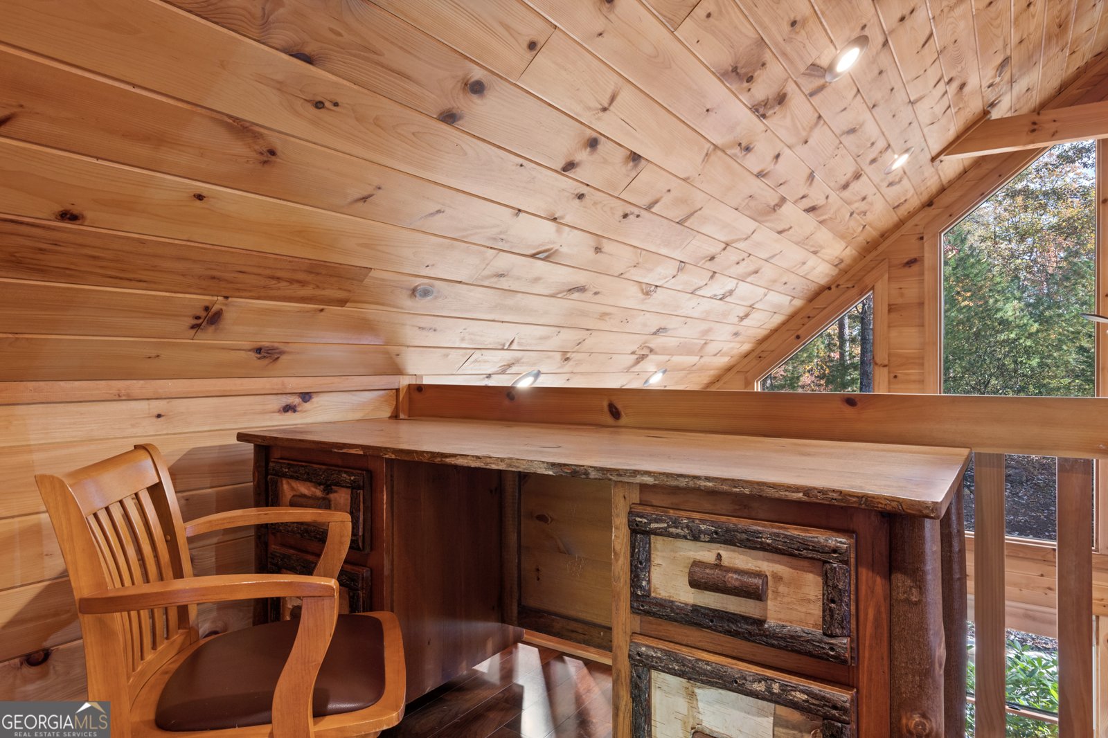 653 The Woods Road Mineral Bluff - 25