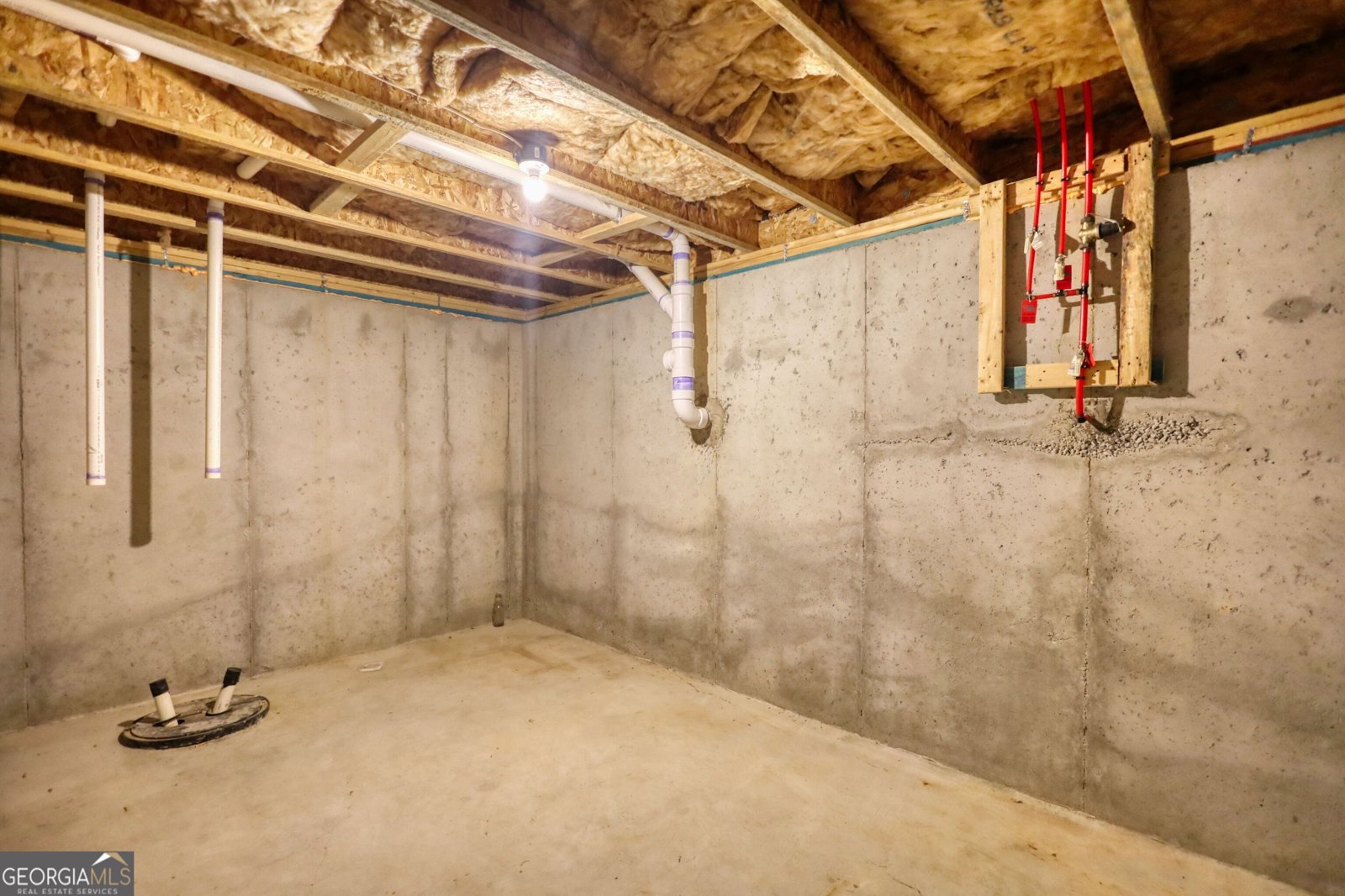 6571 Bluffview Drive Douglasville - 27