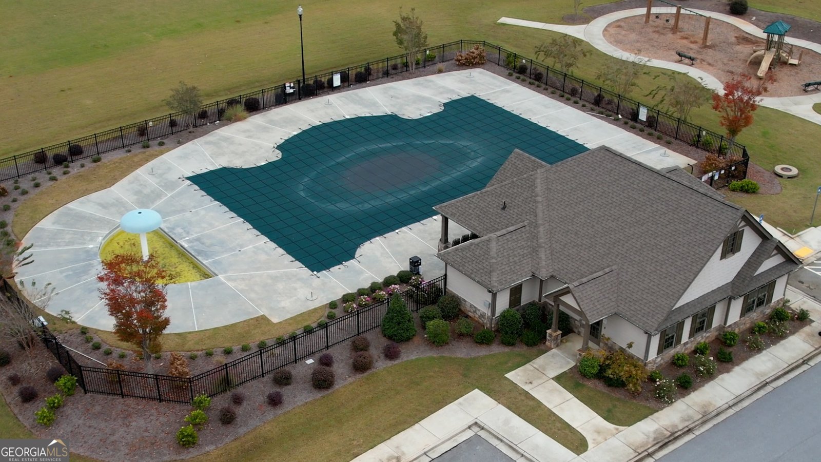 6571 Bluffview Drive Douglasville - 35