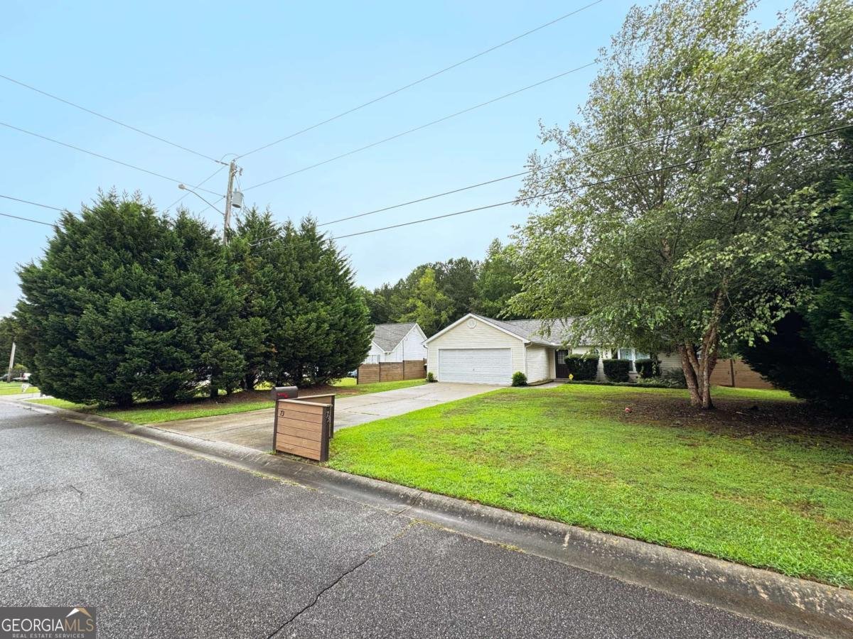 73 Canterbury Drive Grantville - 40