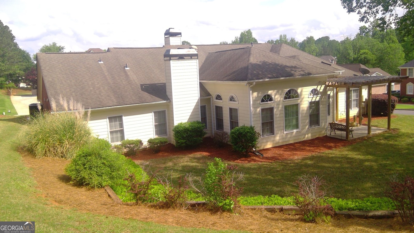 4955 Highland Lakes Drive South Fulton - 4