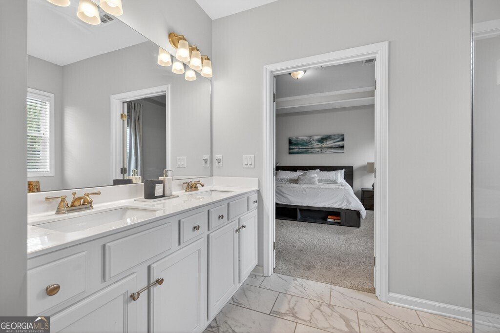 5252 Fox Den Road Oakwood - 38