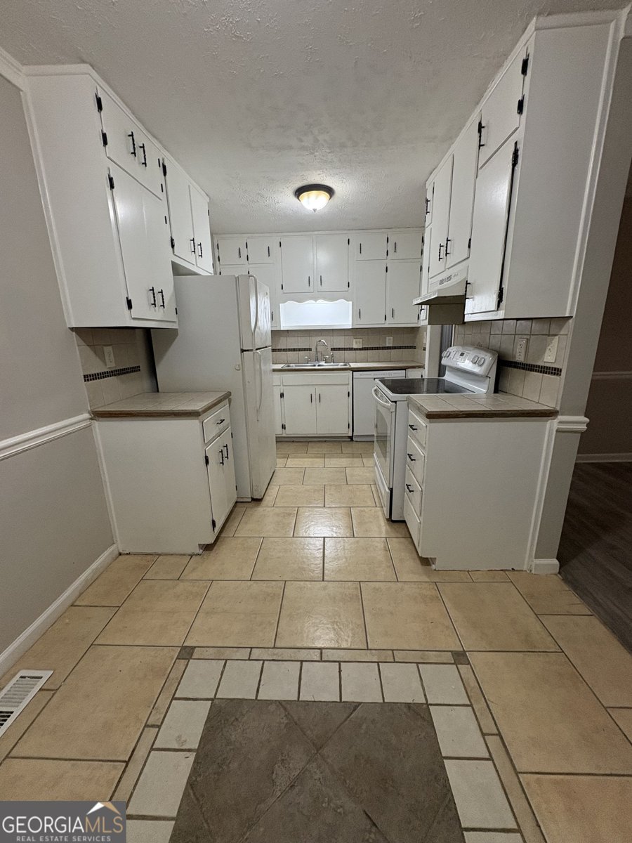 657 Utoy Court Jonesboro - 21