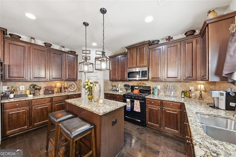 4034 VILLAGEWOOD Lane Ellenwood - 10