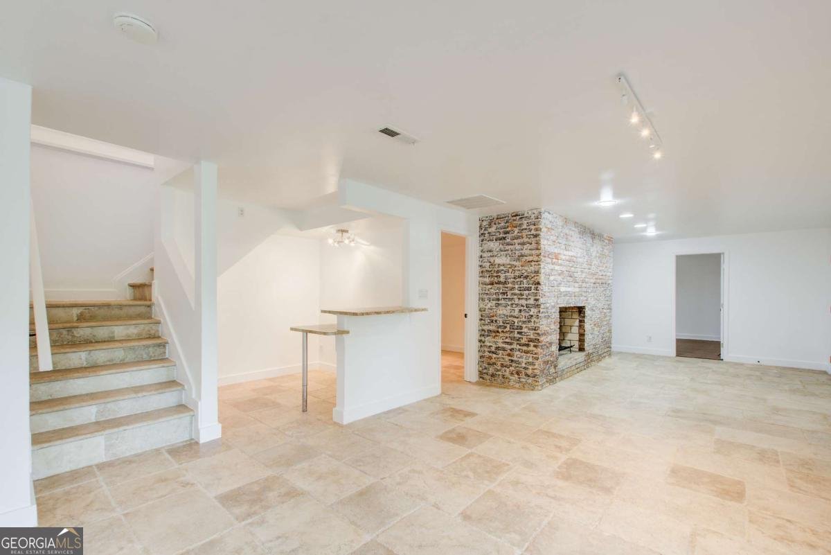 1676 Moores Mill Road Atlanta - 25