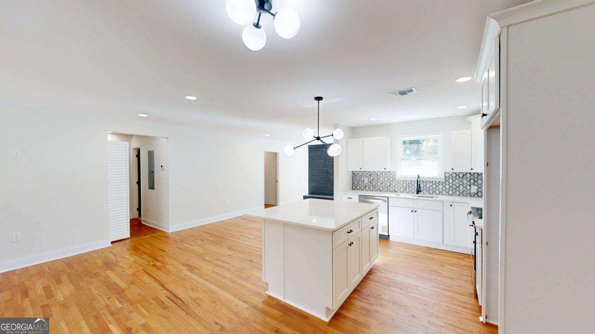 3279 Shady Grove Road Carrollton - 10