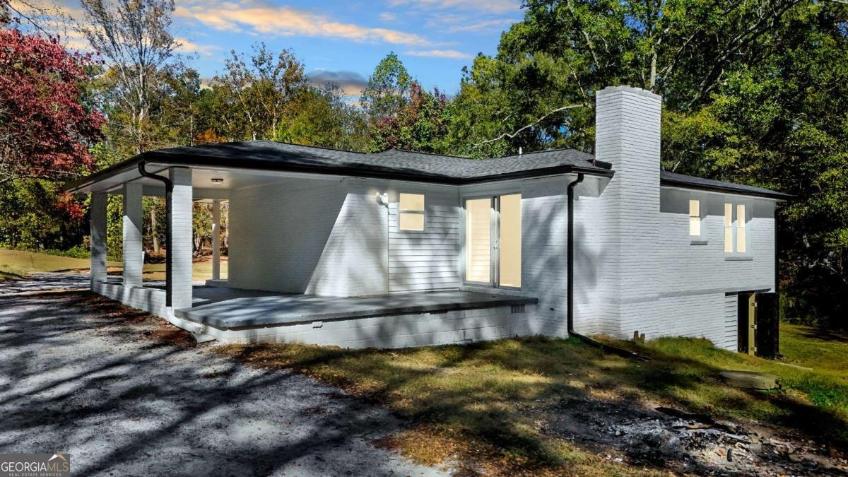 3279 Shady Grove Road Carrollton - 3