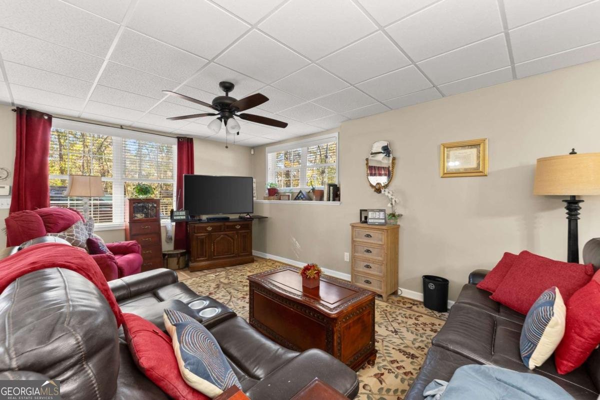 7269 SLOAN STEPHENS Road Alto - 39