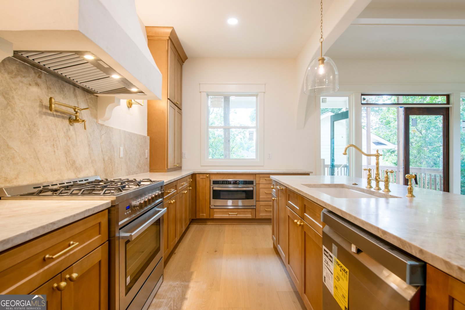 255 Atlanta Avenue Atlanta - 10