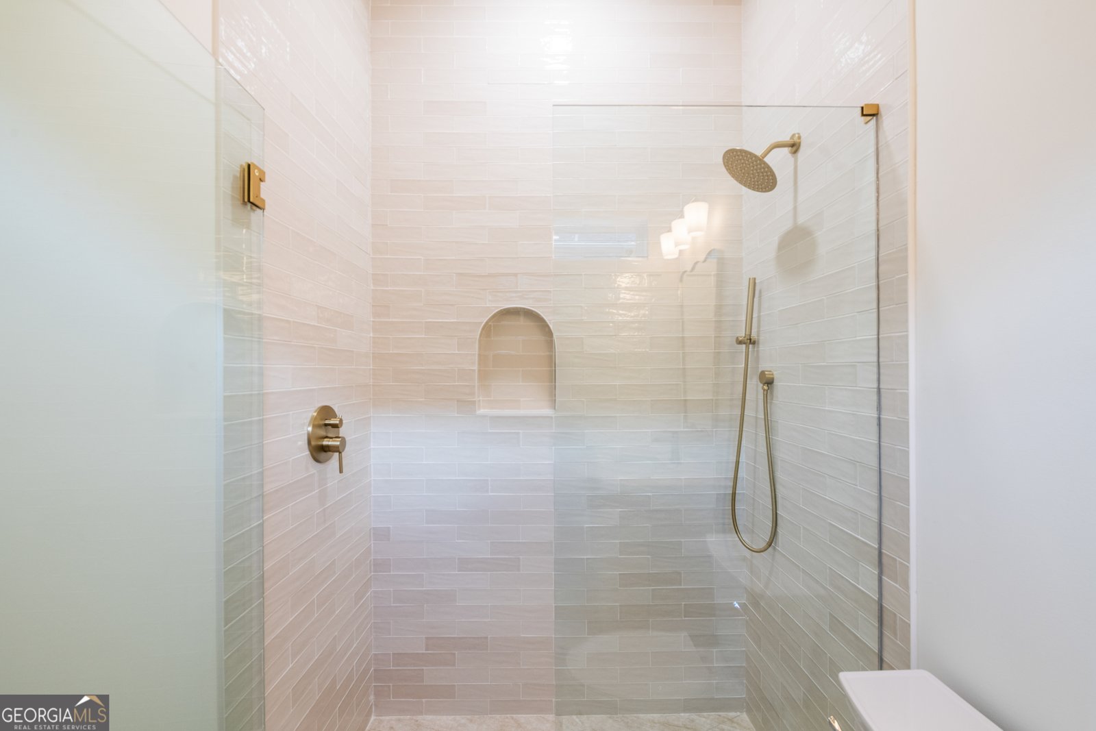 255 Atlanta Avenue Atlanta - 17